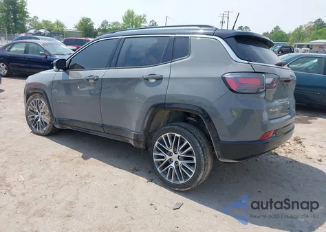 2022 Jeep Compass Limited 4X4 from USA, damaged, VIN 3C4NJDCB4NT158729